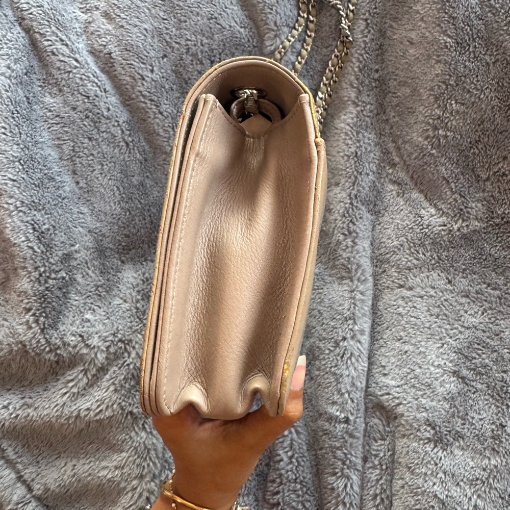 CHANEL Lipstick Flap Bag - Picture 2 of 14